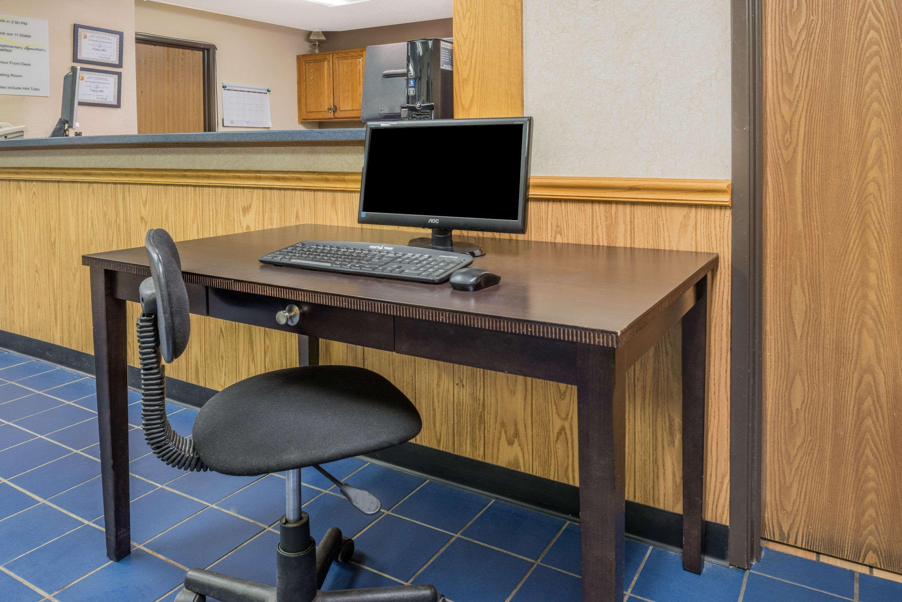 Hotel Super 8 By Wyndham Potosi Extérieur photo