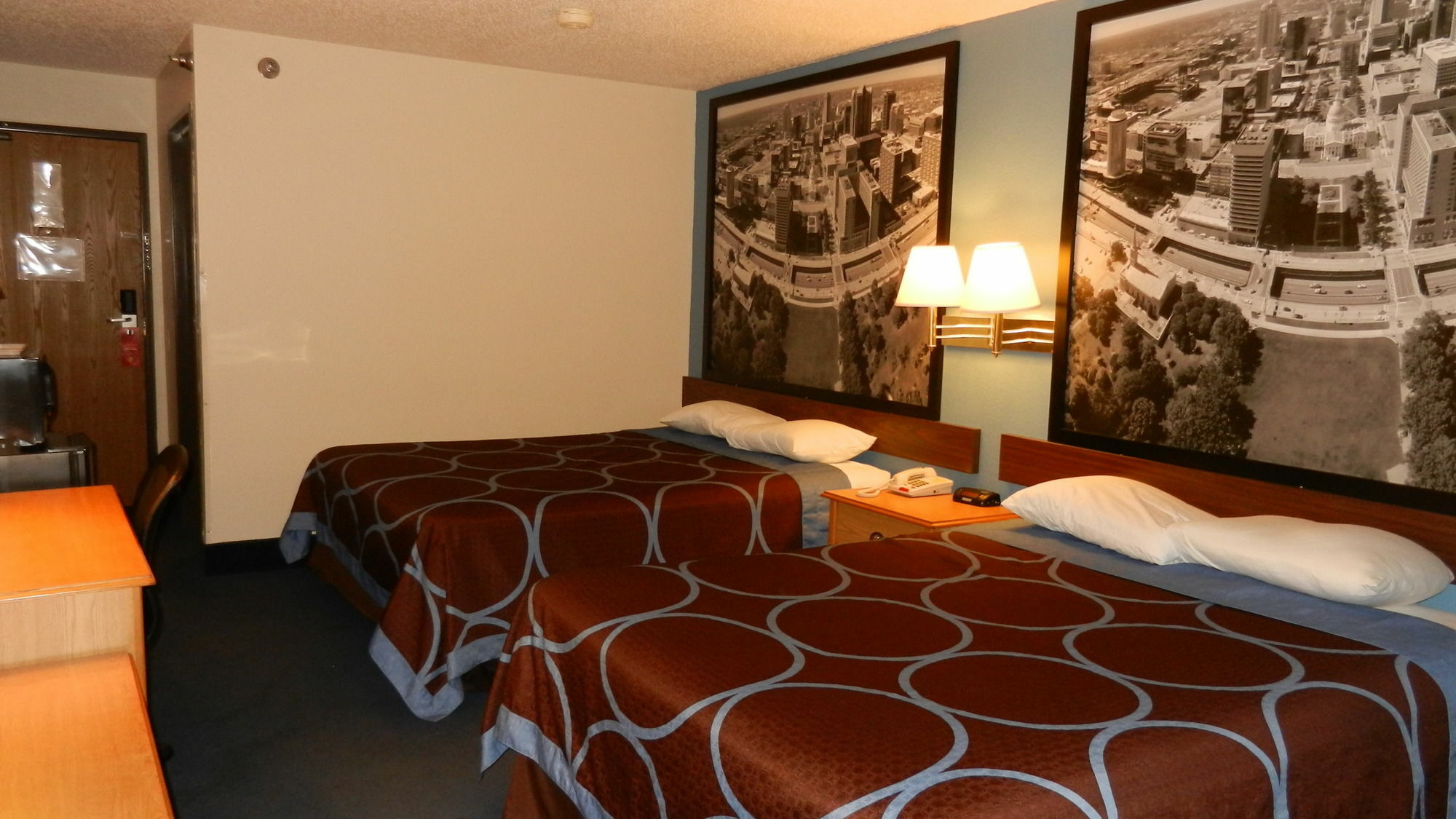 Hotel Super 8 By Wyndham Potosi Extérieur photo