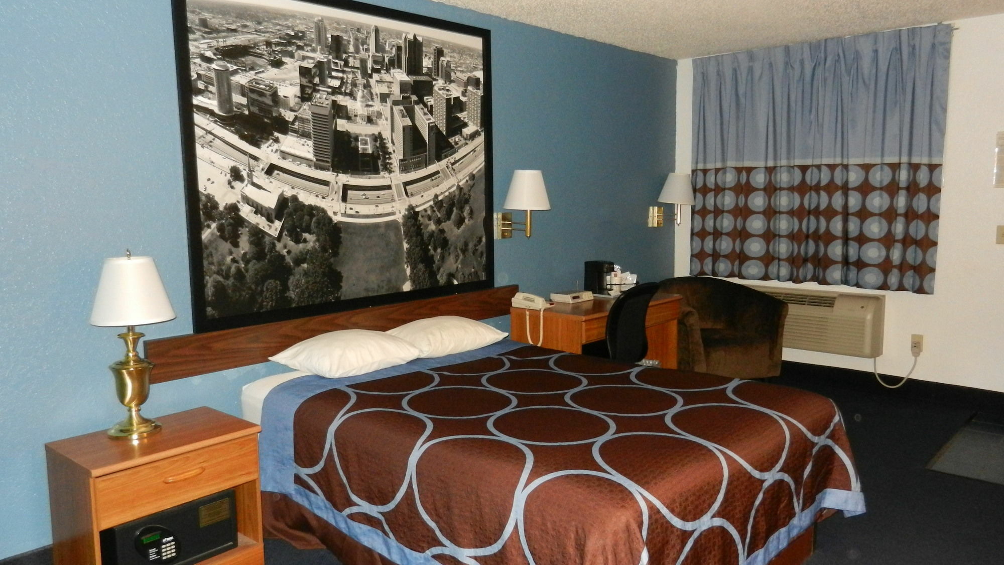 Hotel Super 8 By Wyndham Potosi Extérieur photo