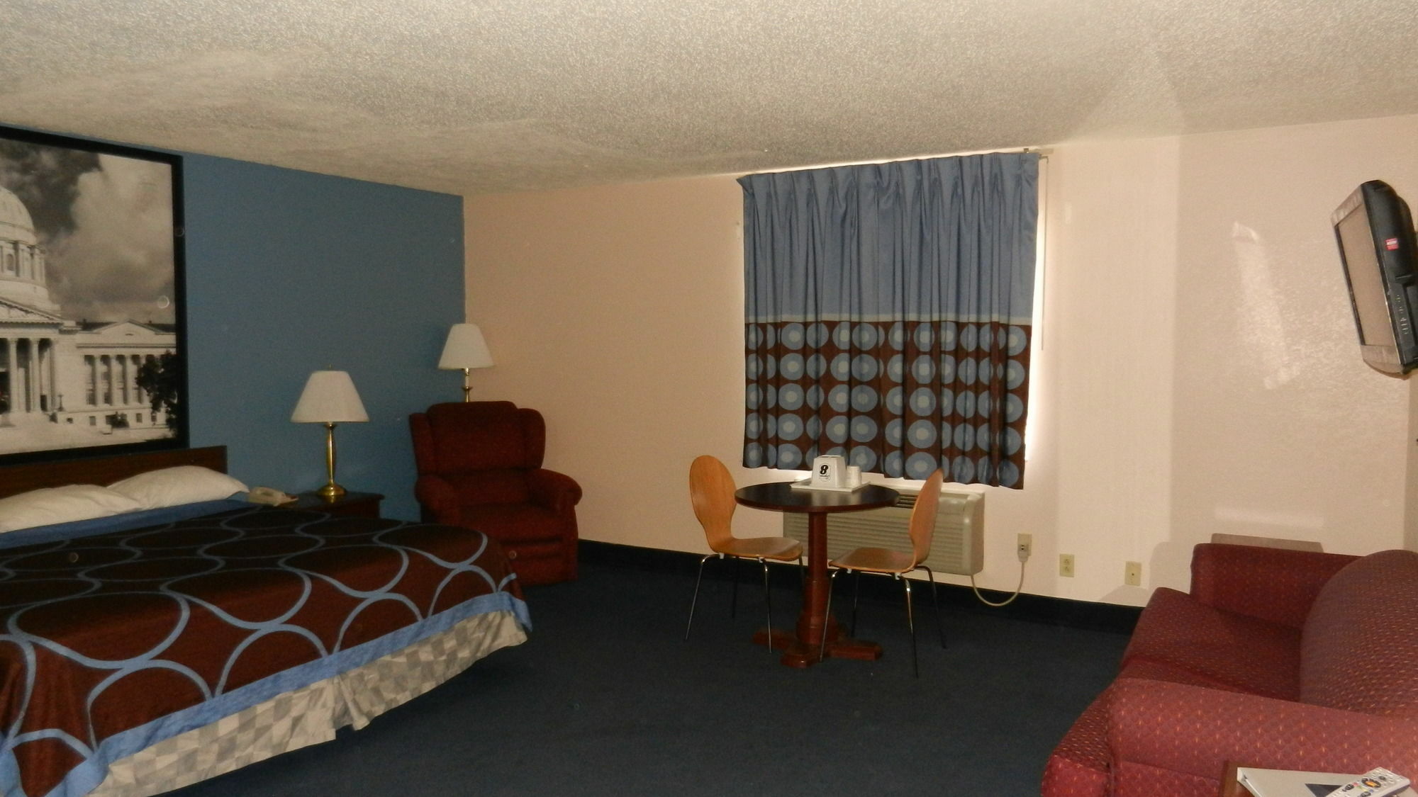 Hotel Super 8 By Wyndham Potosi Extérieur photo