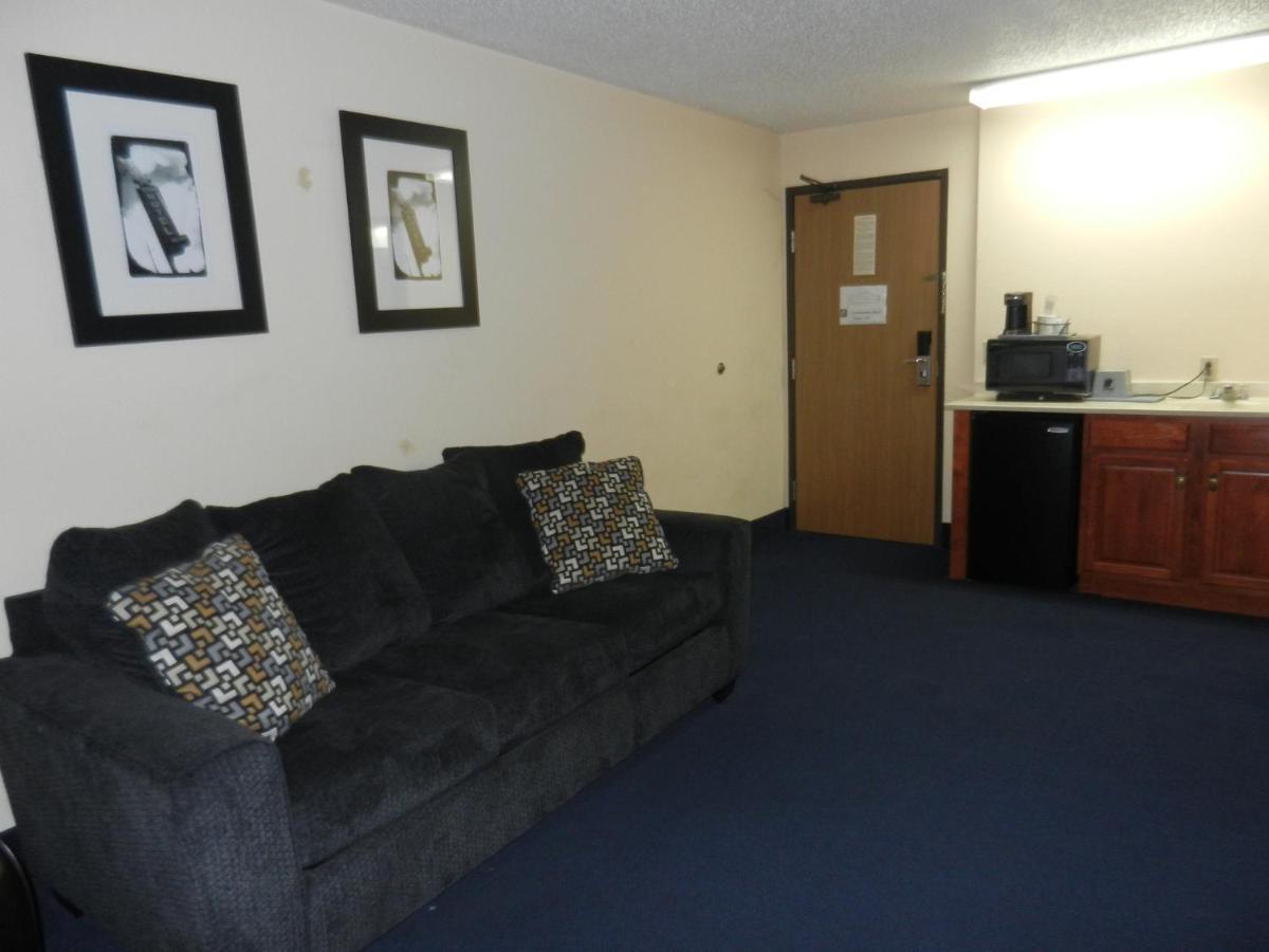 Hotel Super 8 By Wyndham Potosi Extérieur photo